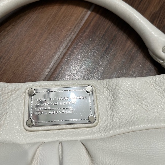 Authentic Vintage Marc by Marc Jacobs Hillier Hobo - Picture 3 of 8